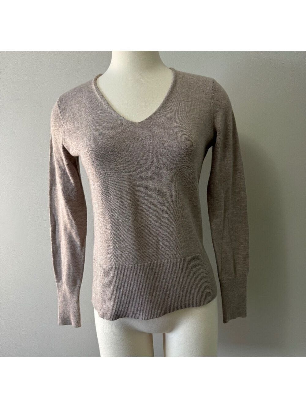 LOFT Women's V-Neck Sweater in Taupe